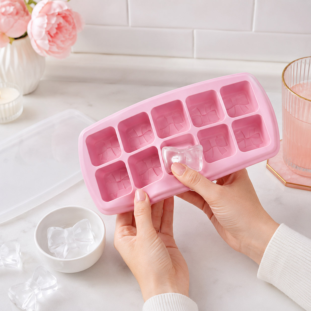 T64538 Bow Knot Pattern Ice Cube Tray with Cover (9) T64538 Bow Knot Pattern Ice Cube Tray with Cover (9)
