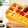 Ice Cube Tray With A Lid