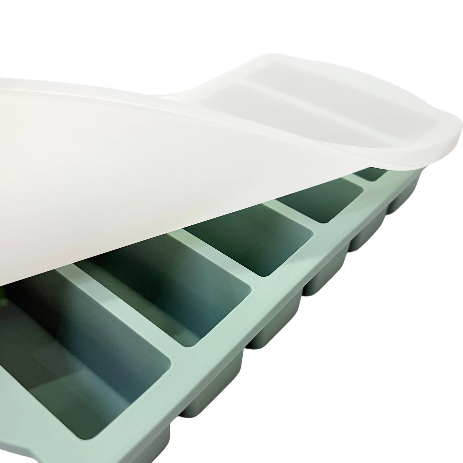 Large Ice Cube Tray With Lid